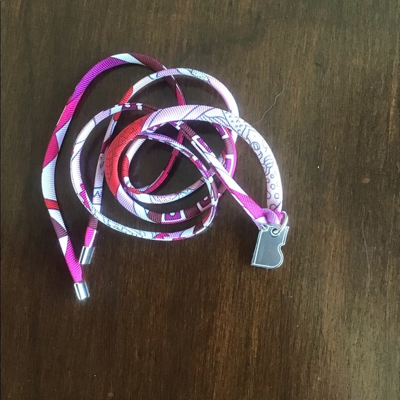 NEW HERMÈS Tourbillon Silk Bracelet Necklace Silver Horse Charm 2021 Pink Mauve - Picture 1 of 7